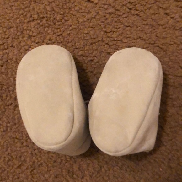 Kids Mocassin Shoes - Picture 3 of 4